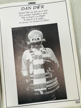 Load image into Gallery viewer, ‘Llyfr Mawr 3 HTV’ Vintage o 1980 / Vintage ‘Llyfr Mawr 3 HTV’ book from 1980
