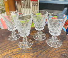 Load image into Gallery viewer, Set o 4 gwydryn crisial Vintage sherry / port / Set of 4 crystal sherry / port glasses
