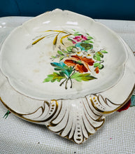 Load image into Gallery viewer, Plat gweini hirgrwn Hynafol wedi ei beintio â llaw / Hand painted Antique oval serving plate

