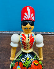 Load image into Gallery viewer, Trinket pot Hwngareg siâp dol wedi ei beintio â llaw / Hungarian Folk Art doll shaped trinket pot
