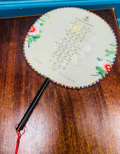 Load image into Gallery viewer, Ffan Tseiniaidd sidan Vintage gyda bwydlen y wledd bwyd Tseiniaidd oedd ar fwrdd y llong M.V.Tegelberg 6/8/1966 / Vintage silk Chinese fan with the Chinese banquet’s menu that was on board the M.V.Tegelberg ship on 6/8/1966
