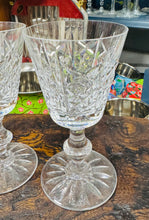 Load image into Gallery viewer, Set o 3 gwydryn crisial Vintage port / sherry / Set of 3 crystal port / sherry glasses
