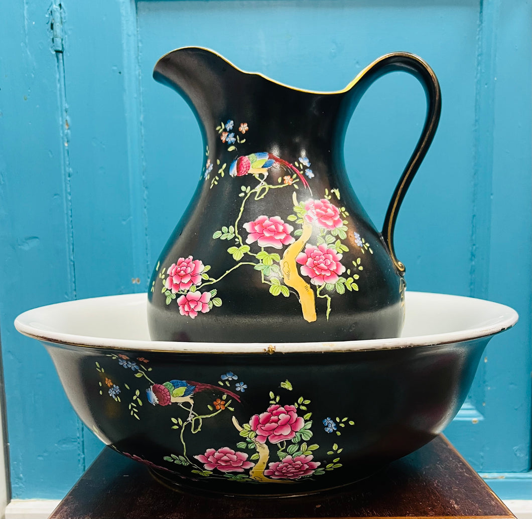 Jwg a bowlen folchi fawr Vintage Edwardaidd du flodeuog Burslem Ware / Vintage Edwardian Burslem Ware large black floral wash jug and bowl