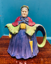 Load image into Gallery viewer, Tebot mawr Hen ddyns Fictorianaidd Tony Wood Hynafol / Antique Tony Wood Victorian old Lady large teapot
