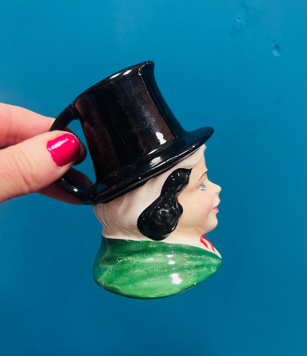 Jwg ‘Toby’ Ladi Cymreig Vintage seramig bychan / Small Vintage ceramic Welsh Lady Toby Jug