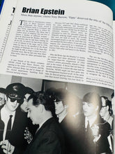 Load image into Gallery viewer, Argraffiad Cyntaf o’r llyfr clawr caled ‘The Best of The Beatles’ from 2005 / First edition of the hardback book ‘The Best of The Beatles’ from 2005
