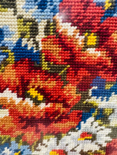 Load image into Gallery viewer, Blodau oren a glas wedi eu brodio â llaw mewn ffrâm aur o ganol y ganrif ddiwethaf  / Orange and blue flowers hand embroidered in a Mid Century frame

