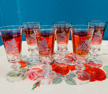 Load image into Gallery viewer, Set o 6 gwydryn sherry Vintage Cranberry coch Lubiana Eidalaidd / Set of 6 Vintage Italian Cranberry red sherry glasses

