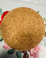 Load image into Gallery viewer, Teilsen trivet seramig crwn Portmeirion 'Meadow Saffron' Vintage / Ceramic Vintage Portmeirion round ‘Meadow Saffron’ tile trivet
