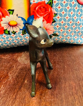 Load image into Gallery viewer, Bambi Kitsch metel Vintage prin o’r 50au / Vintage Kitsch rare metal bambi from the 50s
