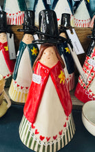 Load image into Gallery viewer, Nia y Ladi Gymreig seramig wedi ei gwneud â llaw / Handmade ceramic Nia the Welsh Ladi
