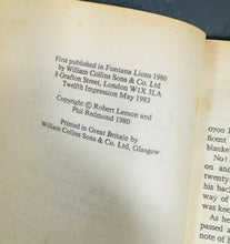 Load image into Gallery viewer, Llyfr Grange Hill o 1983 / Grange Hill book from 1983
