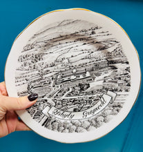 Load image into Gallery viewer, Plat Ysbyty Gwynedd Limited Edition o 1984 / Limited Edition Ysbyty Gwynedd plate from 1984
