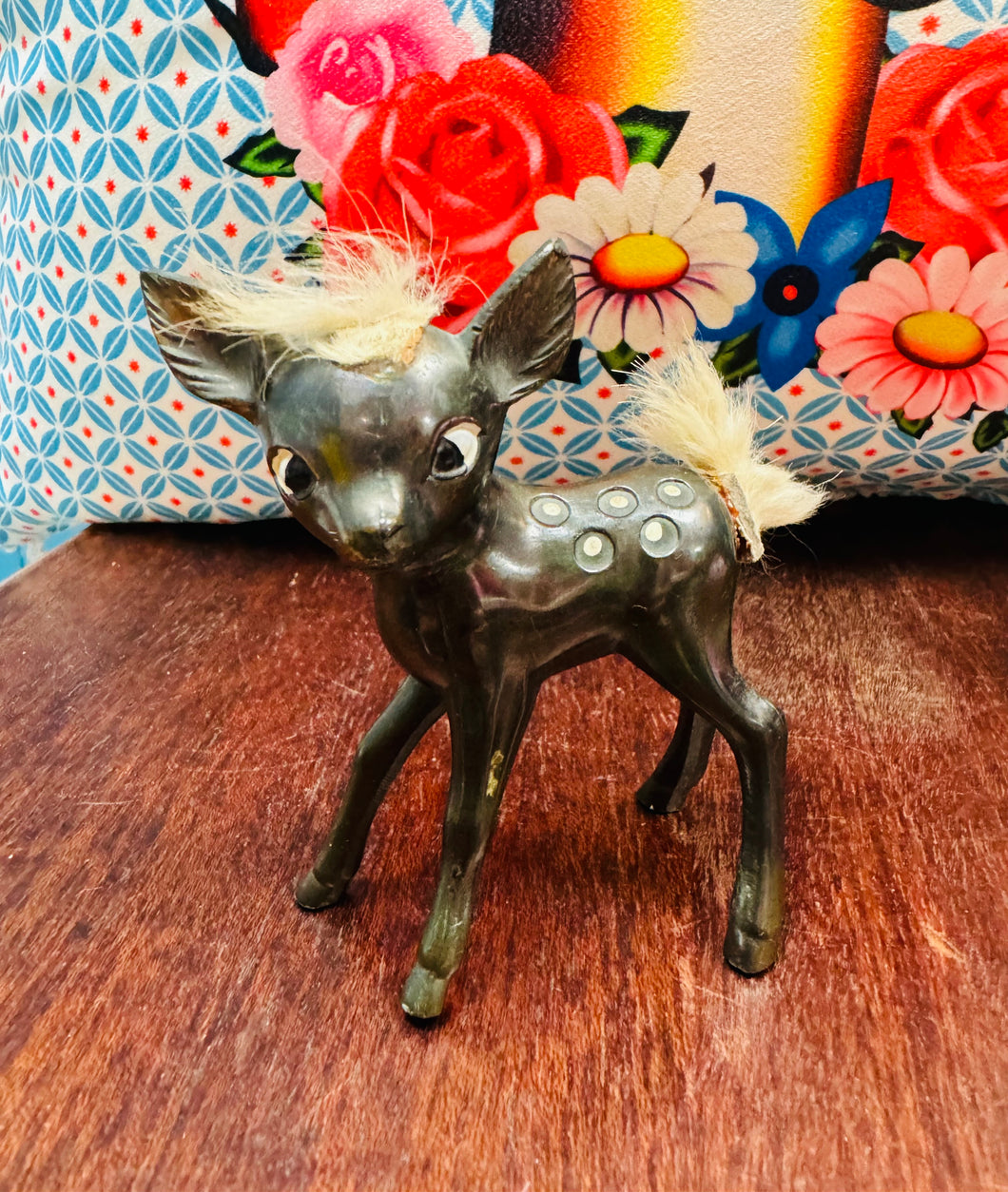 Bambi Kitsch metel Vintage prin o’r 50au / Vintage Kitsch rare metal bambi from the 50s