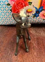 Load image into Gallery viewer, Bambi Kitsch metel Vintage prin o’r 50au / Vintage Kitsch rare metal bambi from the 50s
