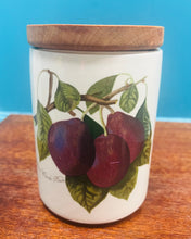Load image into Gallery viewer, Jar Portmeirion ‘The Reine Claude Plum’ / Portmeirion ‘The Reine Claude Plum’ jar
