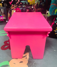 Load image into Gallery viewer, Stôl droed Vintage wedi ei pheintio yn binc / Pink painted Vintage foot stool
