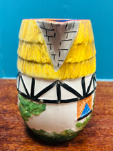 Load image into Gallery viewer, Jwg ‘Cottage Ware’ to gwellt Ivory Ware Hancock’s o’r 20au wedi ei beintio â llaw / Ivory Ware Hancock’s thatched Cottage Ware handpainted Jug from the 20s
