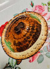 Load image into Gallery viewer, Dysgl menyn Burlington Ware hirgrwn Vintage o’r 30au / Vintage oblong Burlington Ware butter dish from the 30s
