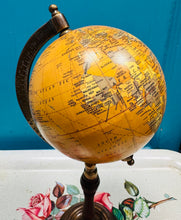 Load image into Gallery viewer, Glôb brown ar stand pren / Brown globe on wooden stand
