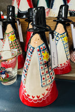 Load image into Gallery viewer, Angharad y Ladi Gymreig seramig wedi ei gwneud â llaw / Handmade ceramic Angharad the Welsh Ladi

