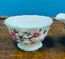 Load image into Gallery viewer, Jwg llefrith a phowlen siwgr Vintage ‘Chinese Rose - Old Foley’ /  ‘Chinese Rose - Old Foley’ Vintage milk jug and sugar bowl
