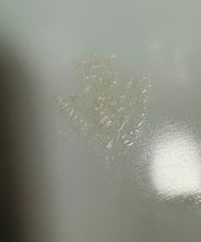 Load image into Gallery viewer, Dysgl casserole Pyrex JAJ Lobster a llysiau Retro gyda’r caead gwreiddiol / Retro Lobster and vegetables JAJ Pyrex casserole dish with original lid
