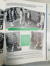 Load image into Gallery viewer, Debbie Annual o 1983 / Debbie Annual from 1983
