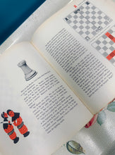 Load image into Gallery viewer, Llyfr ‘The Royal Game - Chess for young people’ gan Edith Lucie Weart yn 1948 /  ‘The Royal Game - Chess for young people’ book by Edith Lucie Weart in 1948
