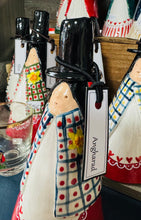 Load image into Gallery viewer, Angharad y Ladi Gymreig seramig wedi ei gwneud â llaw / Handmade ceramic Angharad the Welsh Ladi

