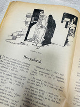 Load image into Gallery viewer, Cylchgrawn ‘Cymru’r Plant’ Tachwedd 1934 /  ‘Cymru’r Plant’ magazine from November 1934

