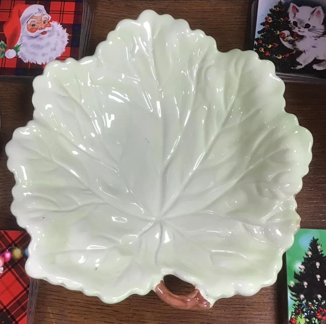 Plât/Dysgl Weini Cynllun Deilen Vintage Carlton Ware / Vintage Carlton Ware Leaf design Serving Dish/Plate