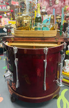 Load image into Gallery viewer, Cabinet Diodydd sydd yn troi siâp octagon wedi ei wneud allan o hen ddrwm Yamaha / Octagonal shaped rotating drinks  cabinet made out of an old Yamaha drum
