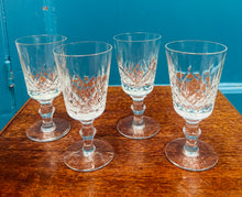 Load image into Gallery viewer, 4 gwydryn crystal port / sherry Vintage / 4 crystal Vintage  port / sherry glasses
