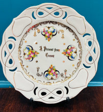 Load image into Gallery viewer, Plat Hynafol  ‘A present from Trevor’ / ‘A present from Trevor’ Antique Plate
