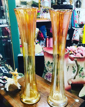 Load image into Gallery viewer, Dwy Vase “Marigold Carnival Glass” Vintage / Two Vintage Marigold Carnival Glass tall vases
