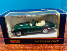 Load image into Gallery viewer, Jaguar Auto Salon Maistro mewn bocs / in a box
