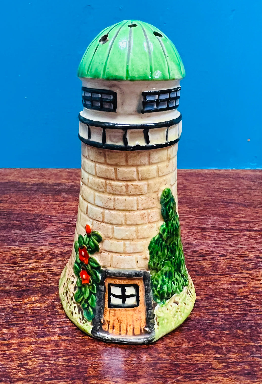 Ysgwydwr siwgr Maruhon Hynafol siâp goleudy / Antique Maruhon lighthouse ceramic sugar shaker