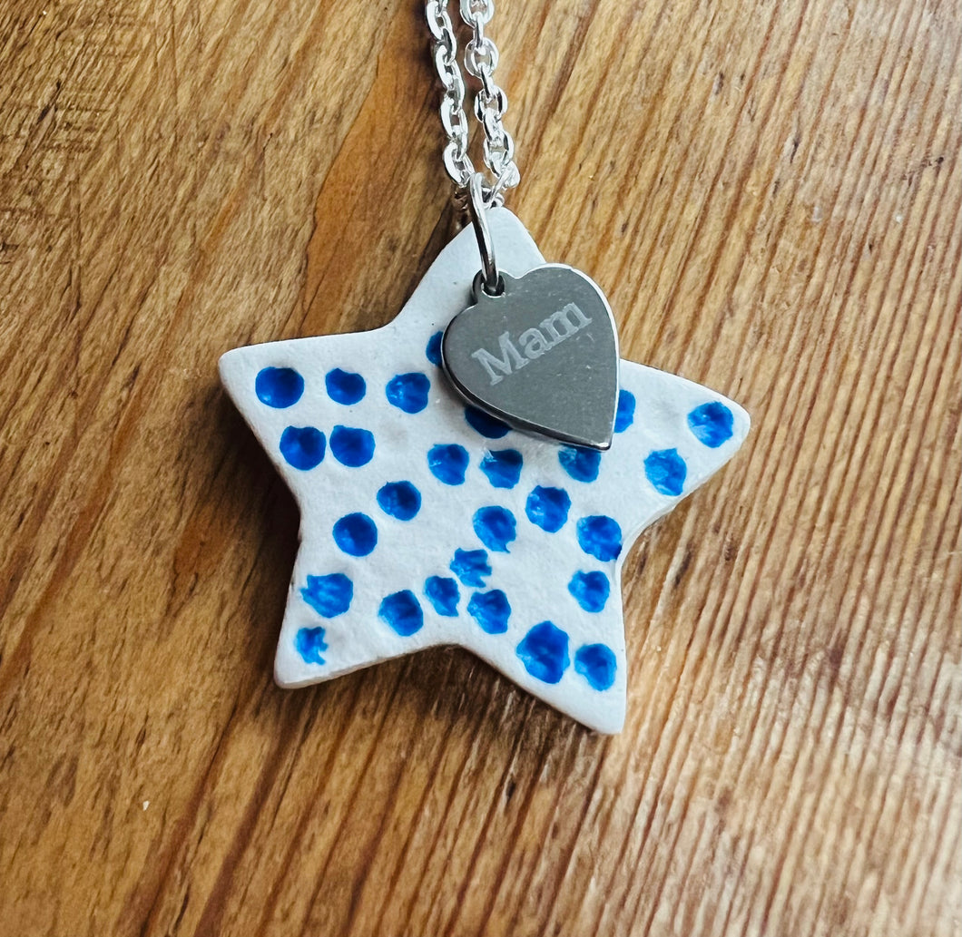 Mwclis seren las Mam / Mam blue star necklace