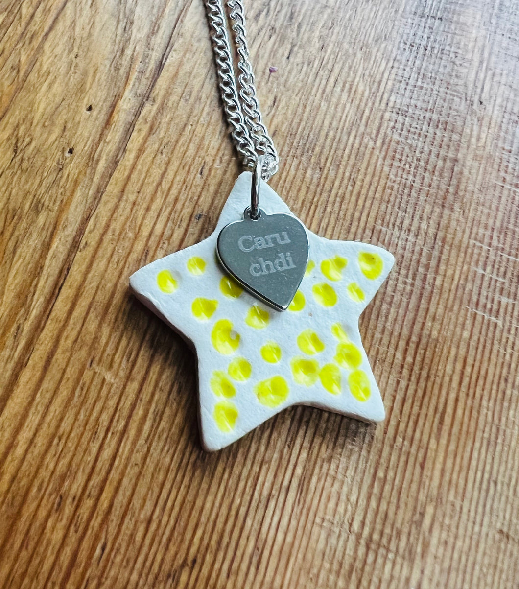 Mwclis seren melyn Caru Chdi / Caru Chdi yellow star necklace