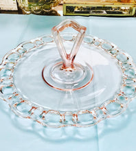 Load image into Gallery viewer, Plât Gweini Gwydr Pinc Vintage gyda handlen / Pink Glass Vintage Serving Plate with handle
