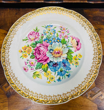 Load image into Gallery viewer, Plat teisen blodeuog Falcon Ware Vintage / Vintage Falcon Ware floral cake stand
