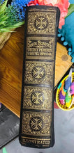 Load image into Gallery viewer, Copi Gwreiddiol Hynafol o ‘Taith y Pererin’ gan John Bunyon mewn câs lledr gydag ymylon a clasp brass / Antique original copy of ‘Taith y Pererin’ by John Bunyon leather bound with brass edgings and clasp
