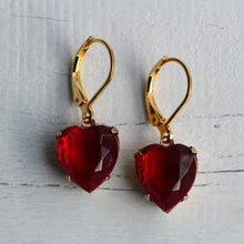 Load image into Gallery viewer, Clustlysau Rhuddem Siâp Calon Coch / Ruby Red Heart Shaped Earrings
