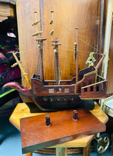 Load image into Gallery viewer, Llong pren hynafol ar stand wedi ei gwneud â llaw / Hand made Antique wooden ship on a stand
