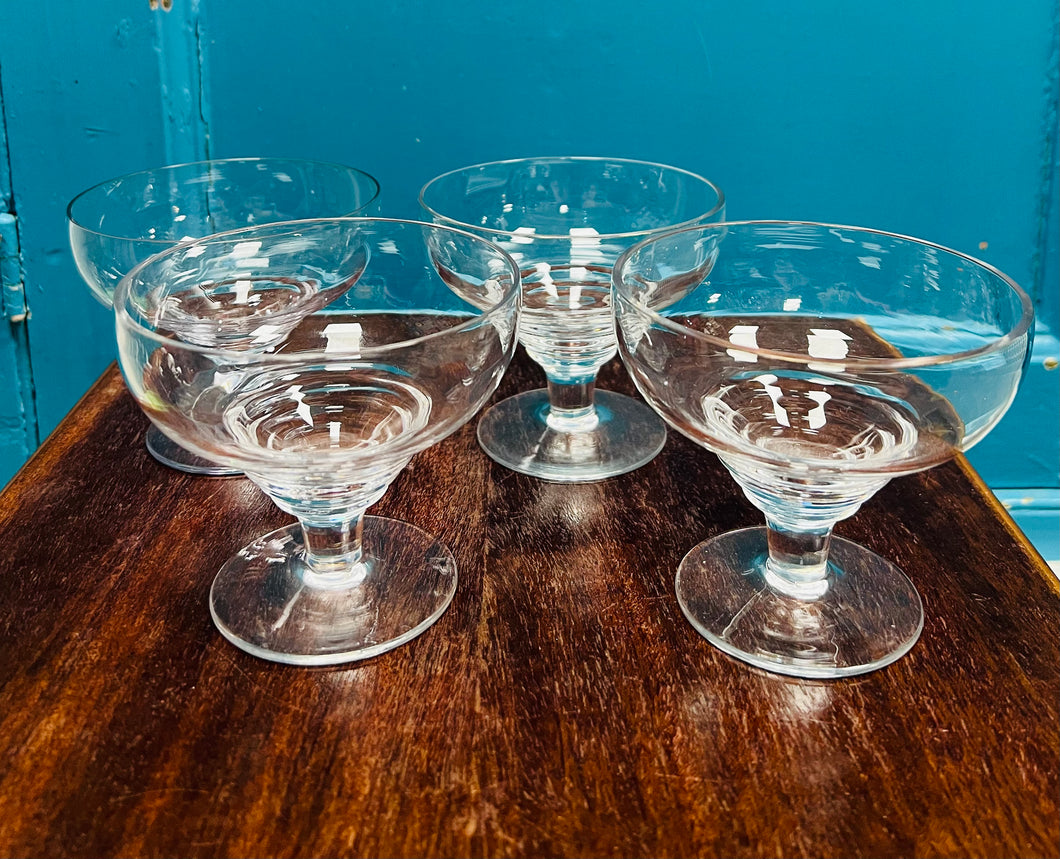 Set o 4 powlen wydr Vintage / Set of 4 Vintage glass bowls