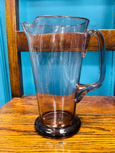 Load image into Gallery viewer, Jwg dŵr tal gwydr piws golau Retro / Retro light purple tall water glass jug
