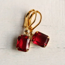 Load image into Gallery viewer, Clustlysau Turkish Delight / Turkish Delight Earrings
